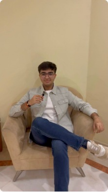 Venayak Kapoor
